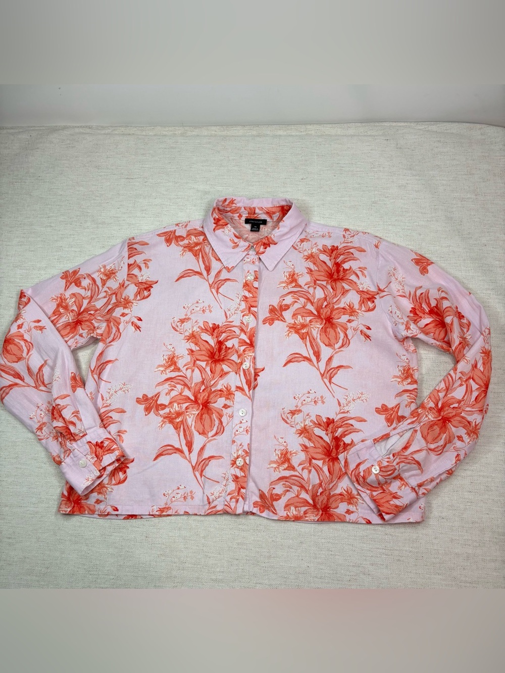 Ann Taylor women XS linen Button-Down Shirt cropped long sleeve pink orange